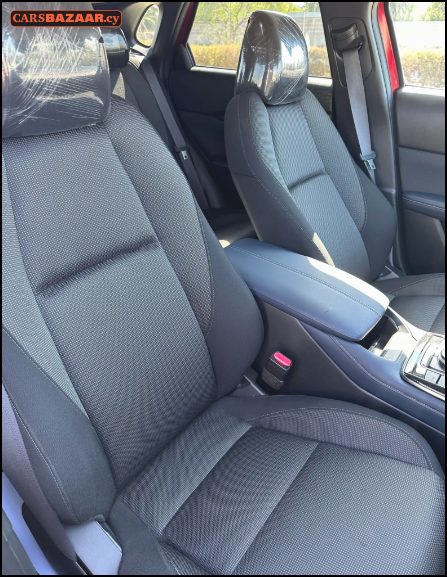 Mazda CX-30 - photo 8