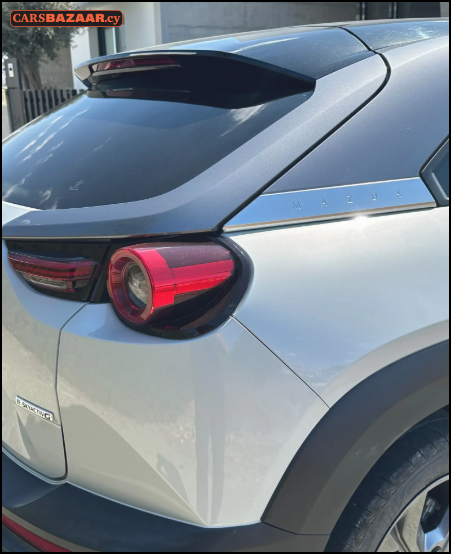 Mazda MX-30 - photo 4