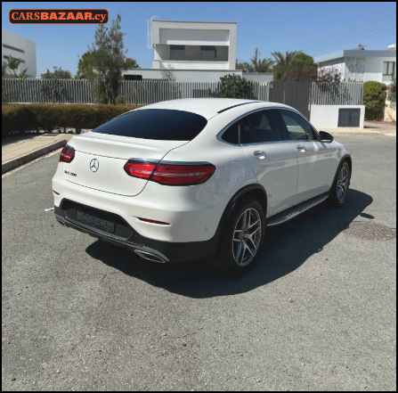 Mercedes-Benz GLC200 AMG Line	 - photo 4