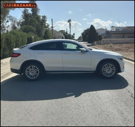 Mercedes-Benz GLC220d AMG Line - photo 4