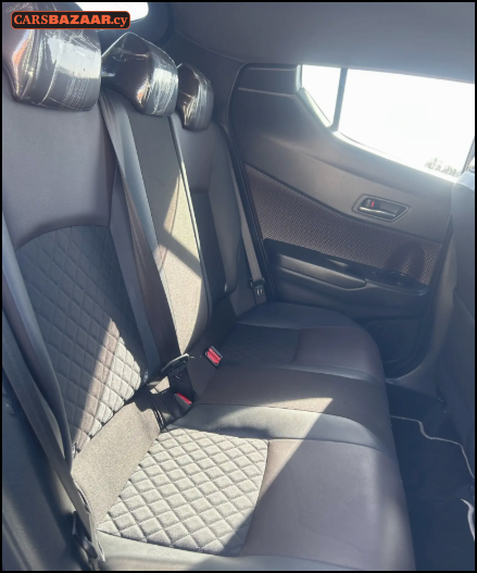 Toyota C-HR - photo 8