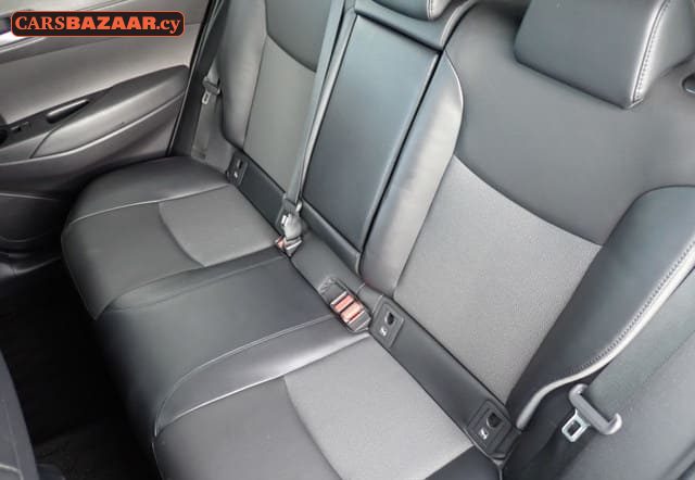 Toyota Corolla Cross - photo 3