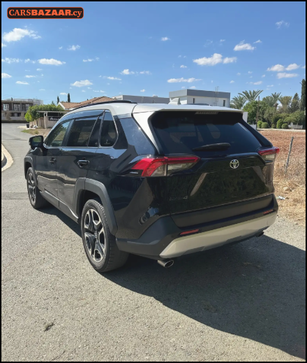 Toyota RAV4 Adventure  - photo 4