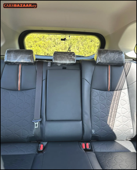 Toyota RAV4 Adventure  - photo 10