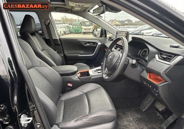 Toyota RAV4 Adventure  - photo 7