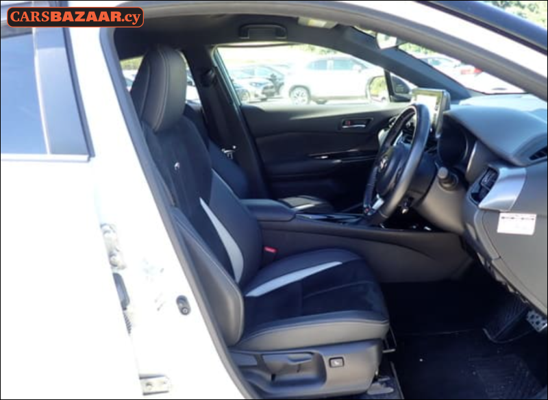 Toyota C-HR GR Sport - photo 5