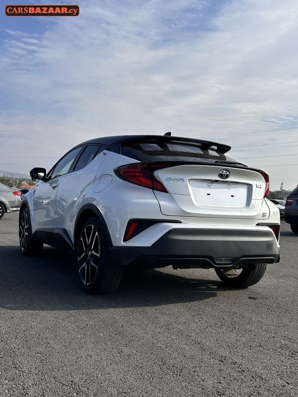 Toyota C-HR GR Sport - photo 6