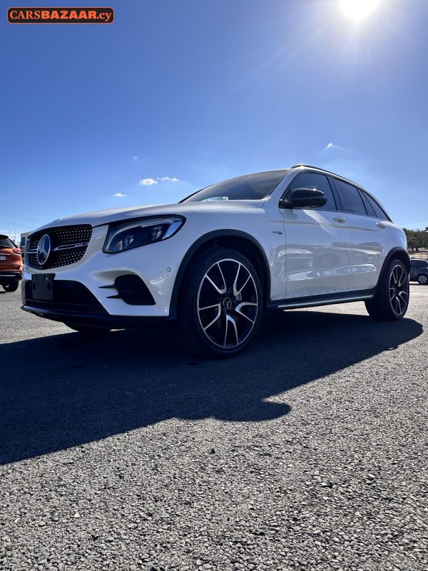 Mercedes-Benz GLC43 AMG Line - photo 2