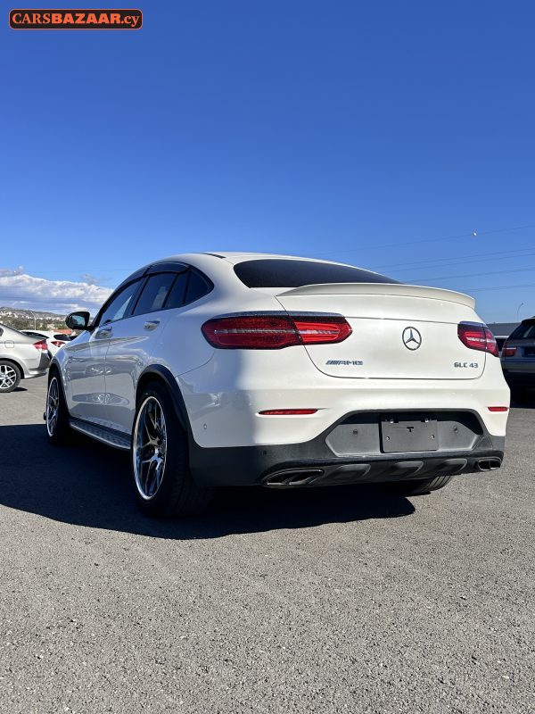 Mercedes-Benz GLC43 AMG Line - photo 6