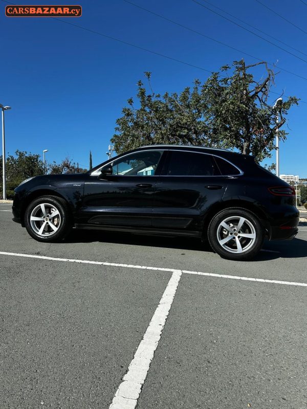 Porsche MACAN S - photo 15