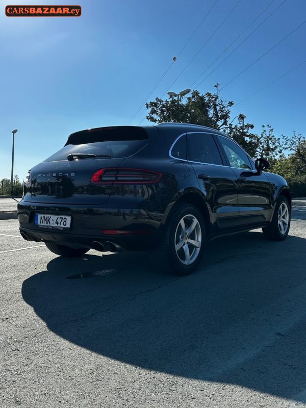 Porsche MACAN S - photo 12