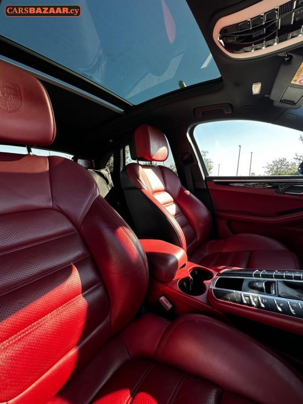 Porsche MACAN S - photo 4