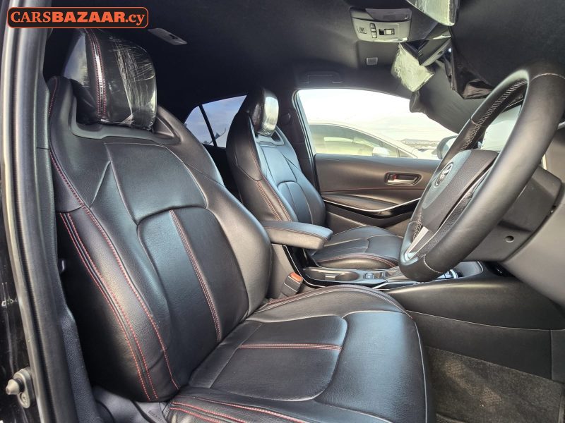 Toyota Corolla Sport - photo 6