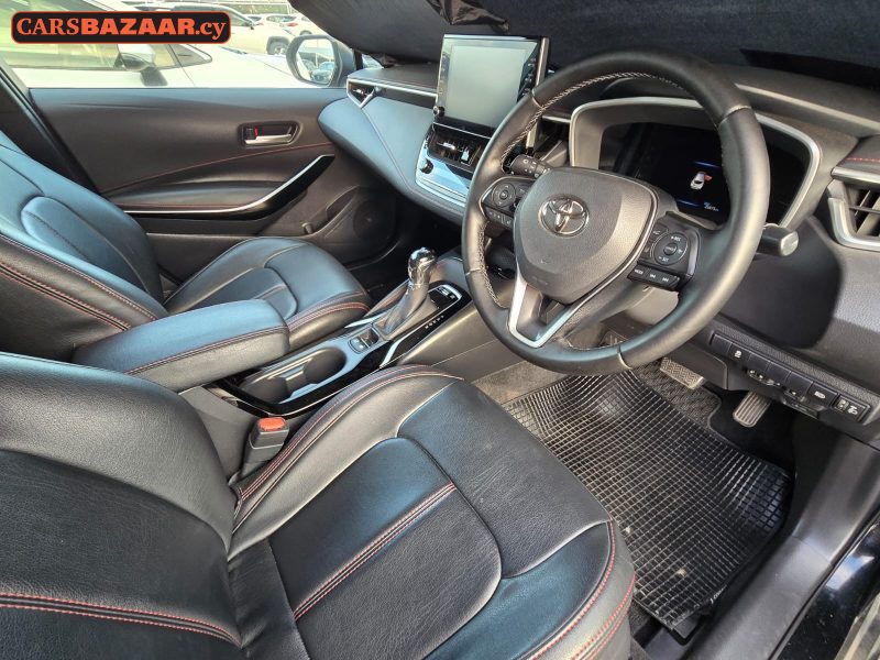 Toyota Corolla Sport - photo 7