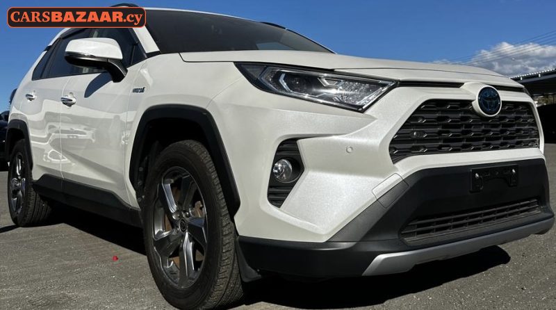 Toyota RAV4 - photo 2