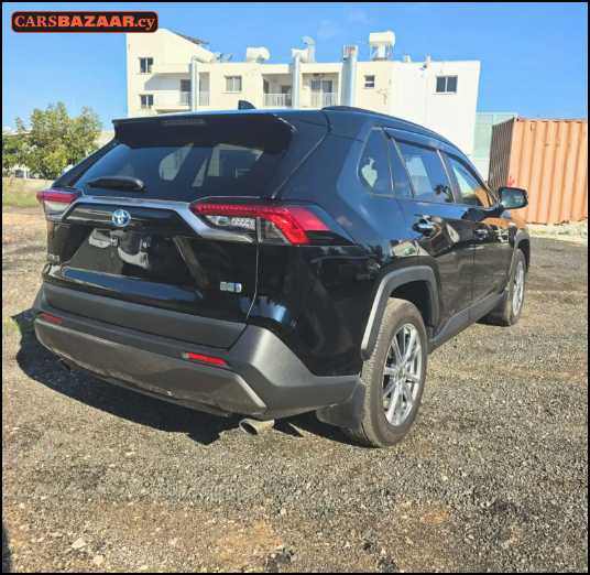 Toyota RAV4 - photo 2