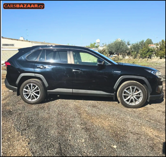 Toyota RAV4 - photo 3
