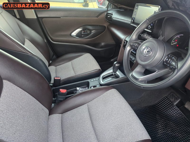 Toyota Yaris Cross Modellista - photo 6