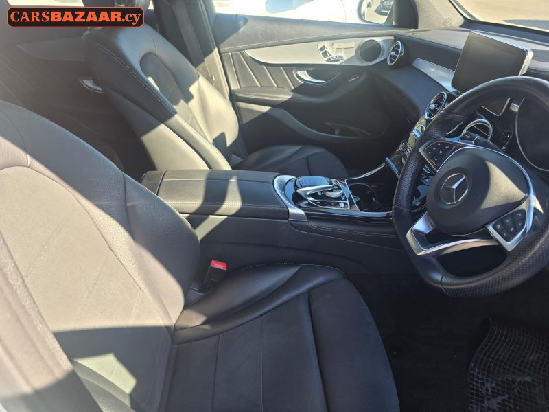 Mercedes-Benz GLC220d AMG Line - photo 7