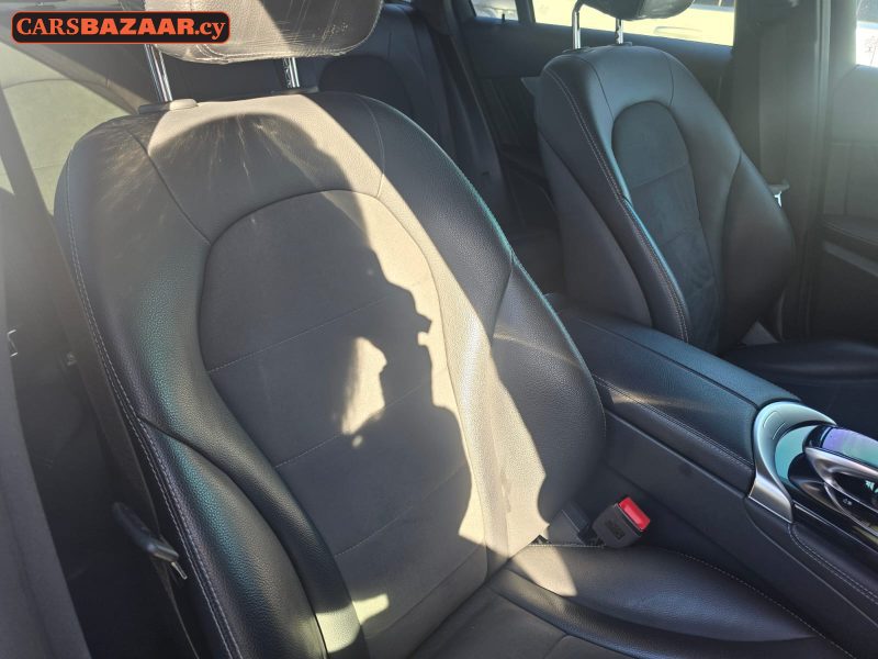 Mercedes-Benz C220d AMG Line	 - photo 4