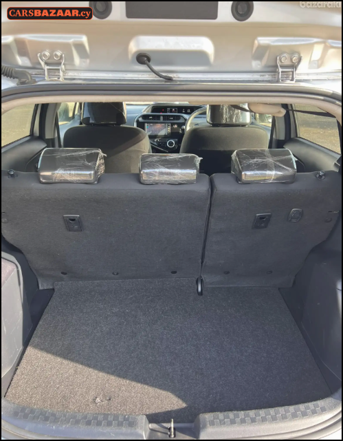 Toyota Aqua - photo 4