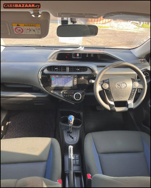Toyota Aqua - photo 6