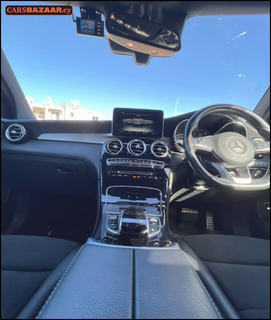 Mercedes-Benz GLC220d AMG Line - photo 2