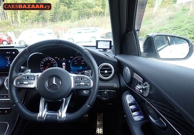 Mercedes-Benz GLC43 AMG Line - photo 2
