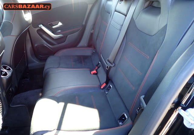 Mercedes-Benz A200d AMG Line - photo 2