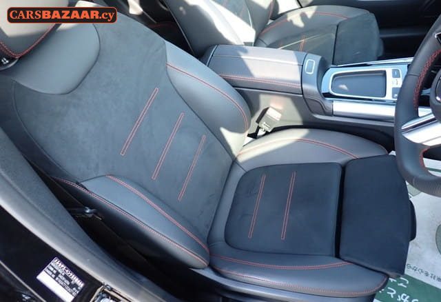 Mercedes-Benz GLA200d AMG Line  - photo 4