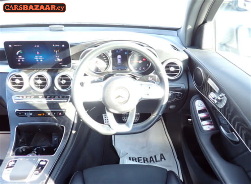 Mercedes-Benz GLC220d AMG Line - photo 3