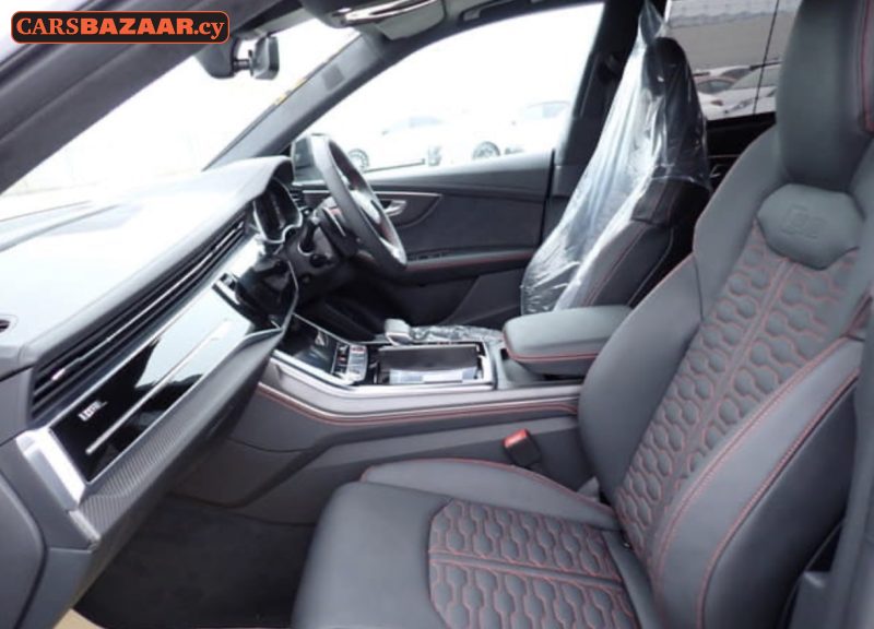 Audi RS Q8 - photo 11