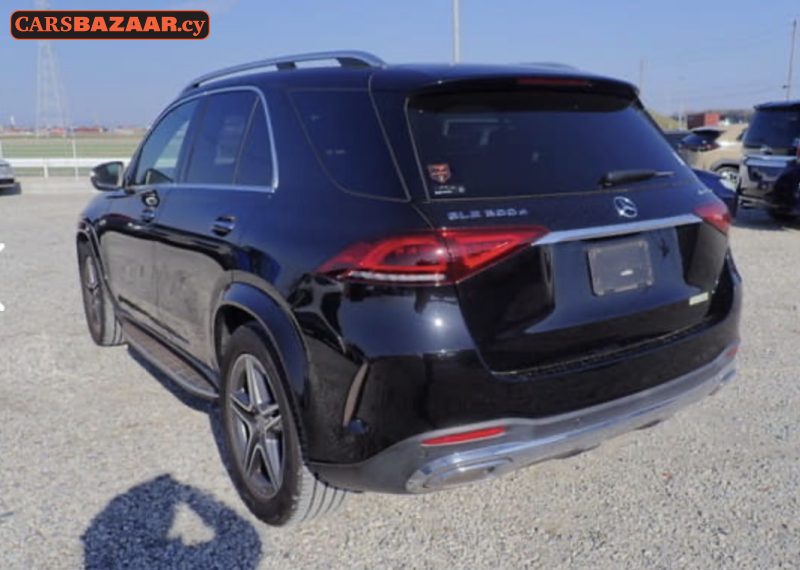 Mercedes-Benz GLE 300D AMG - photo 7