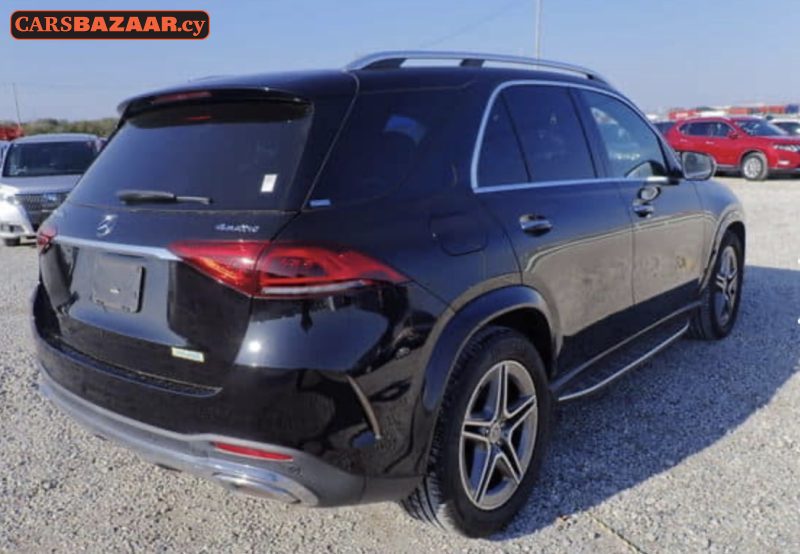 Mercedes-Benz GLE 300D AMG - photo 9