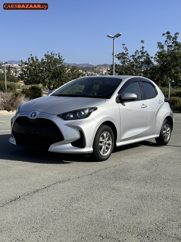 Toyota Yaris  - photo 5