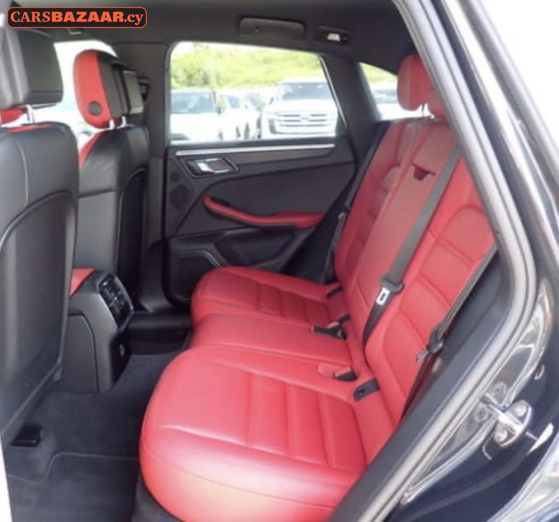 Porsche MACAN GTS - photo 8