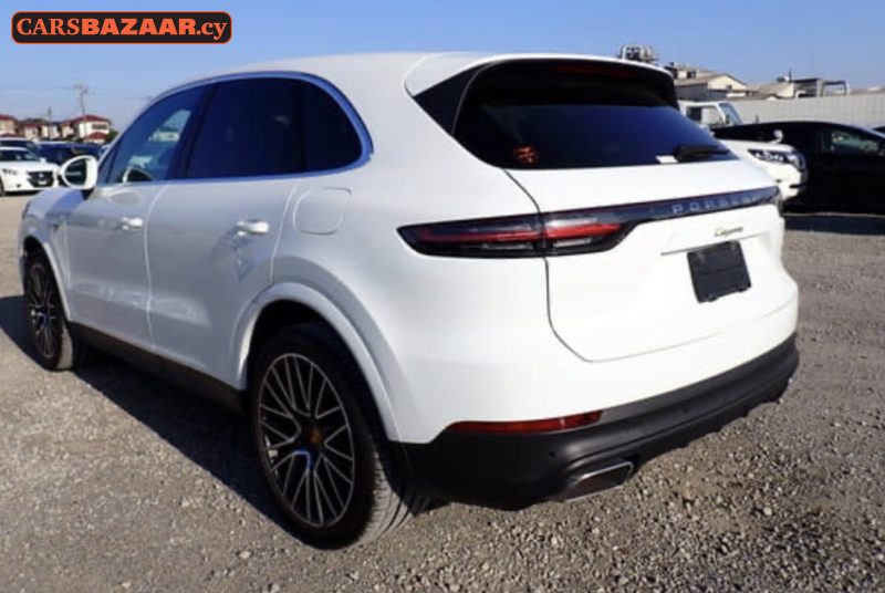Porsche Cayenne  - photo 3