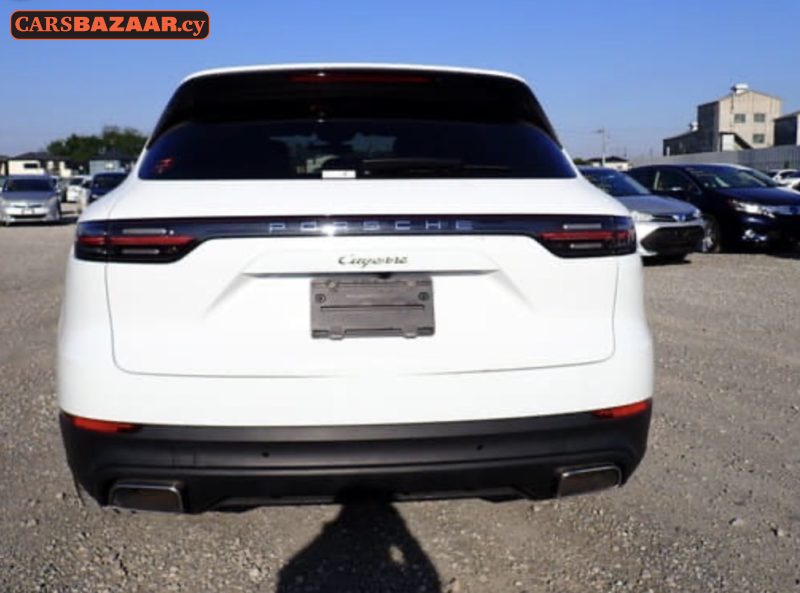 Porsche Cayenne  - photo 2
