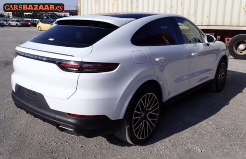Porsche Cayenne  - photo 3