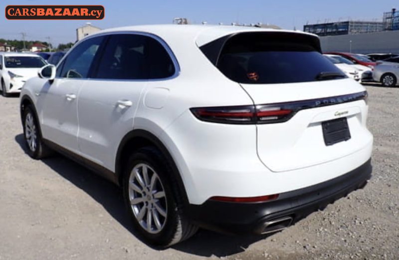Porsche Cayenne  - photo 5