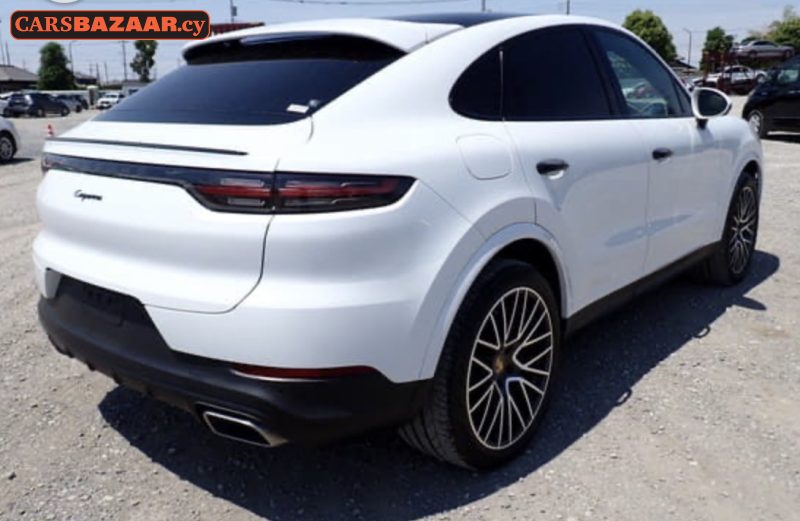Porsche Cayenne  - photo 7