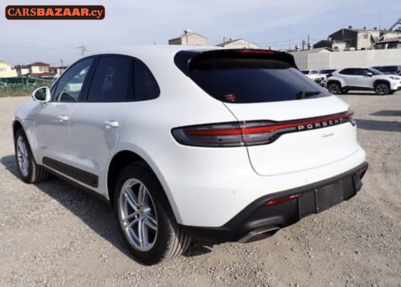 Porsche MACAN - photo 2