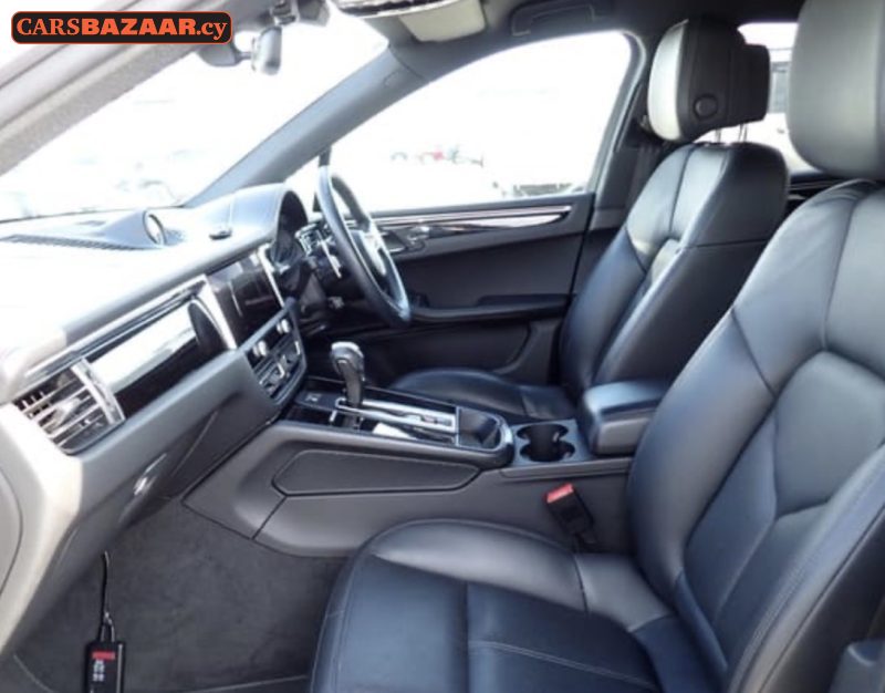 Porsche MACAN - photo 4